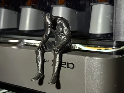 Black Panther Edge Sitter