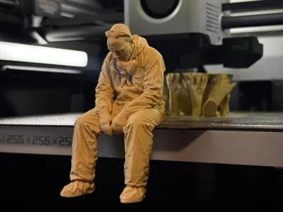 Walter White Edge Sitter